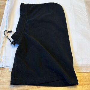 Head gear for cold weather running, outdoor hiking etc